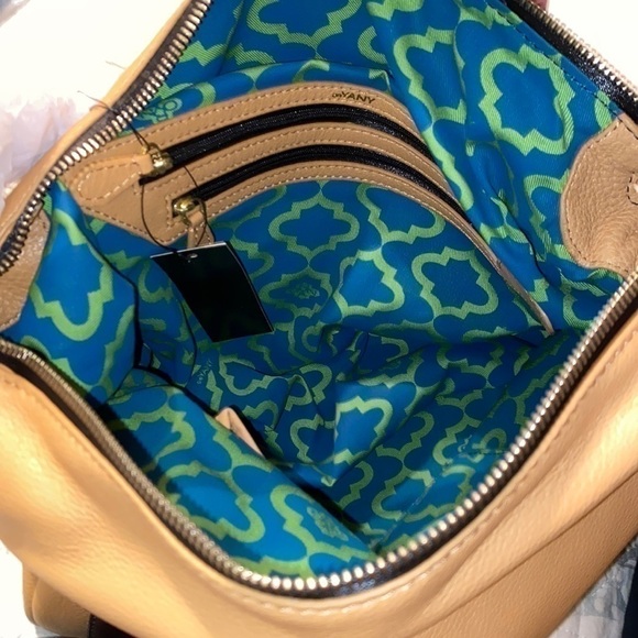 ❣️OR YANY NWT Large Shoulder or Crossbody Pebbled Leather Hobo w/leather Insert - Picture 8 of 10